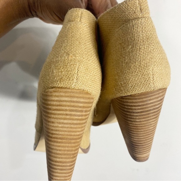 Seychelles Bismouth Burlap Booties - Picture 6 of 9